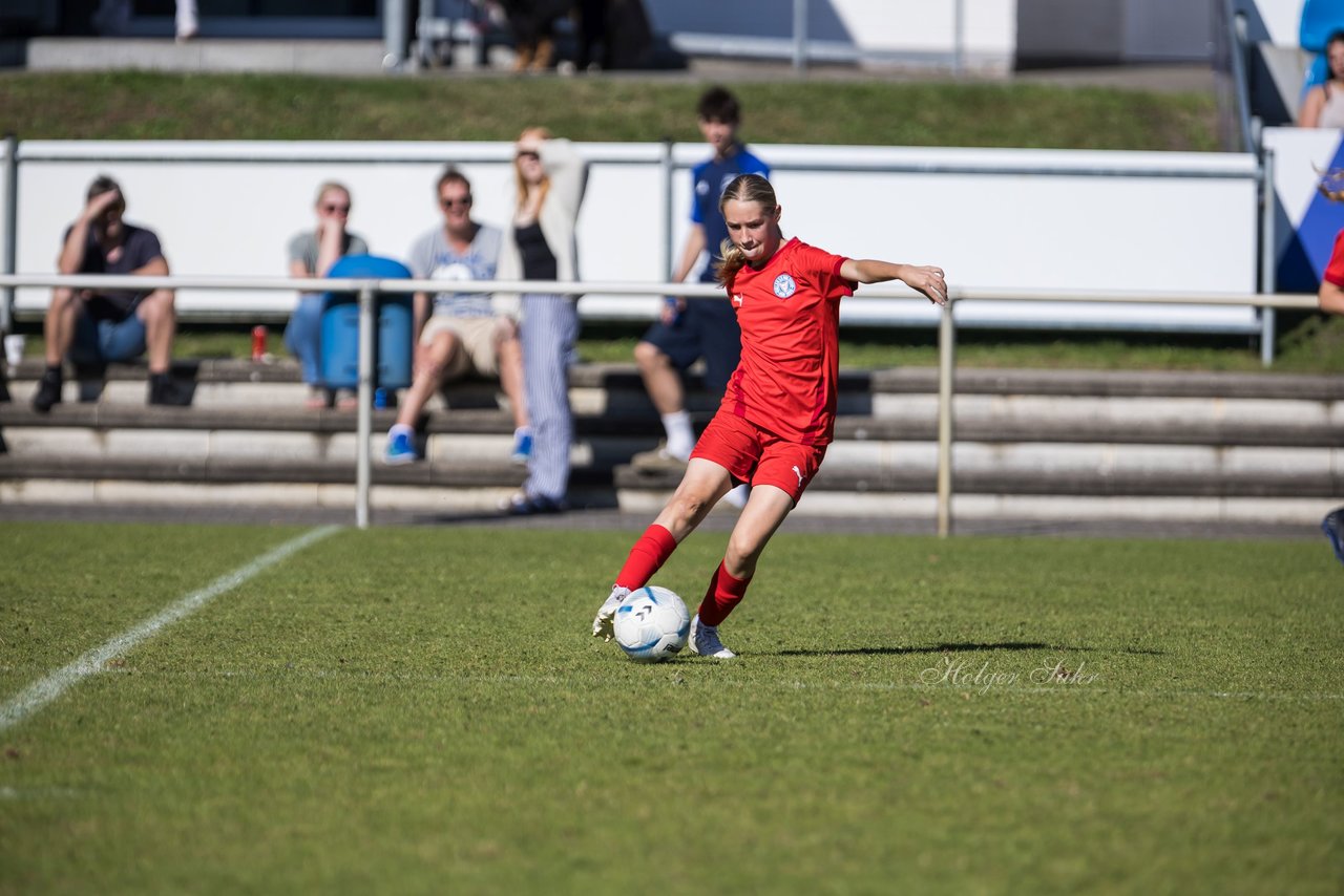 Bild 239 - wBJ TuS Rotenhof - Holstein Kiel : Ergebnis: 1:4